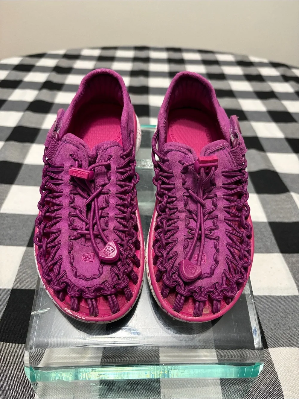 Keen Uneek Bungee Strap Purple Pink Sandals Youth Girls Size 12 Water Trail Shoe